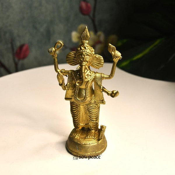 Idols & Sets - Royal Ganesha Idol