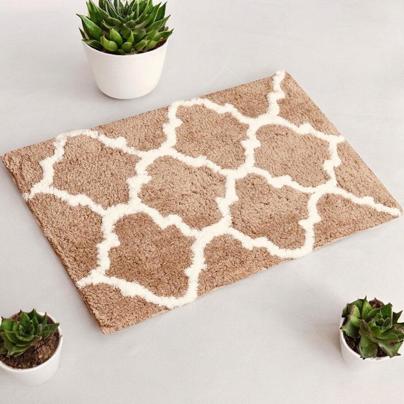 Buy Sino Bathmat (Beige) - Set Of Two Bath Mats from Vaaree