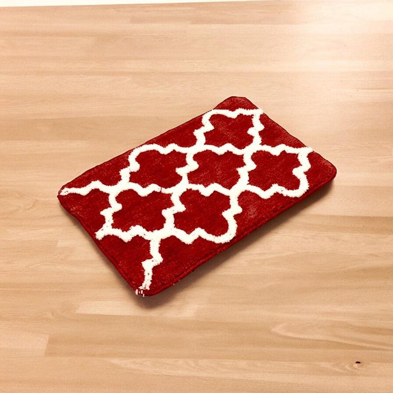 Buy Sino Bathmat (Maroon) - Set Of Two Bath Mats from Vaaree