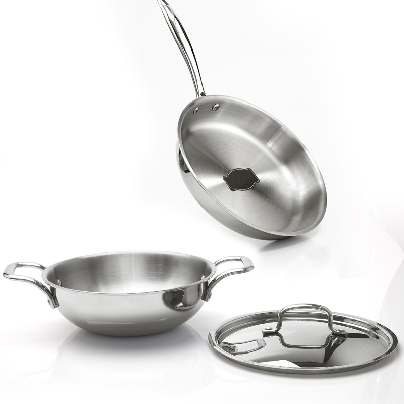 Buy Zoraware Kadhai 2200 ML With Frying Pan & Lid (22CM) - Three Piece Set Cookware Sets from Vaaree