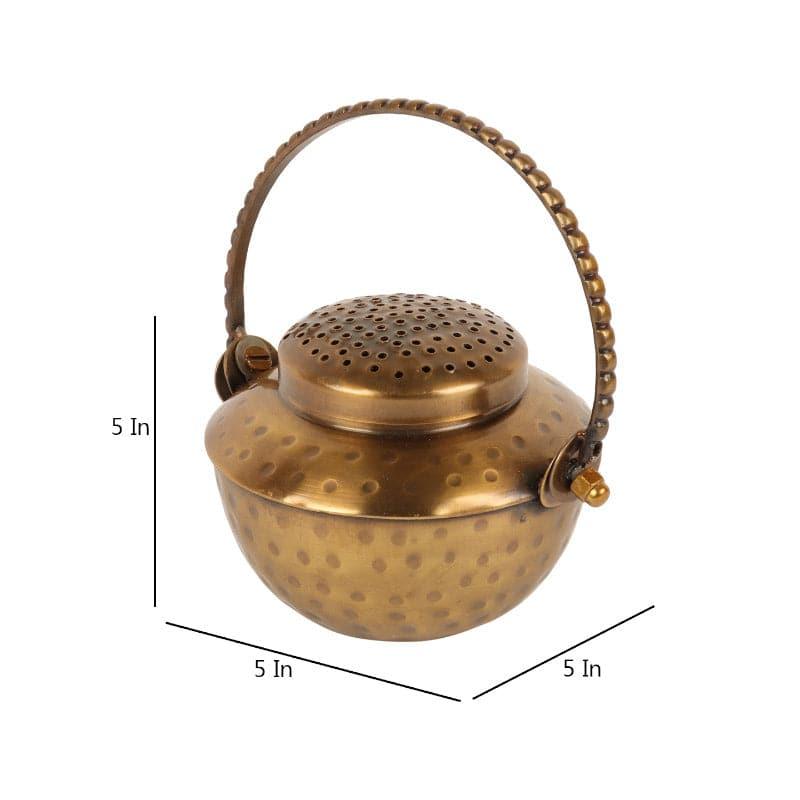 Buy Asini Lobaan With Handle Incense Holders from Vaaree