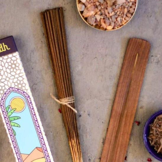 Buy Phool Natural Incense Cones (Oudh) - Set Of Forty Incense Sticks & Cones from Vaaree