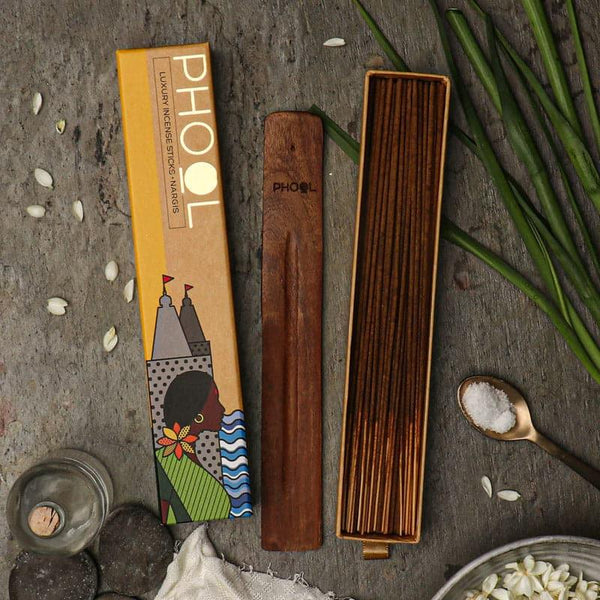 Buy Phool Natural Incense Stick (Nargis) - Set Of Forty Incense Sticks & Cones from Vaaree