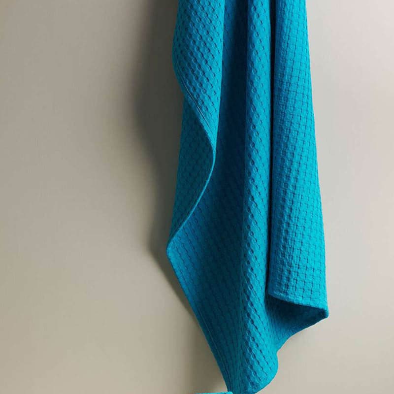 Buy Alyssa Textured Waffle Bath Towel - Dark Blue Bath Towels from Vaaree