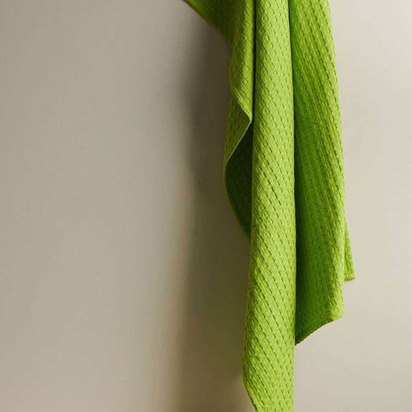 Buy Alyssa Textured Waffle Bath Towel - Green Bath Towels from Vaaree