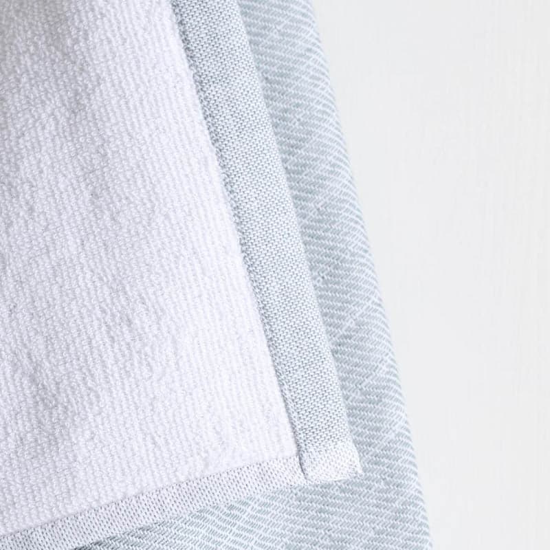 Buy Pure Eartha Bamboo Bath Towel - Ash Bath Towels from Vaaree