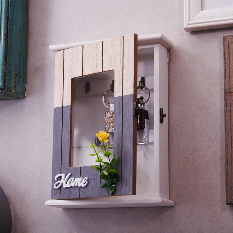 Buy Home Leaf Key Holder Wall Accents from Vaaree