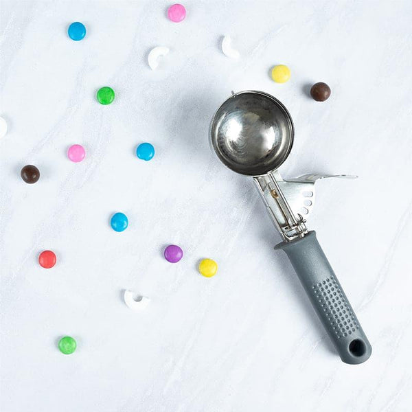 Buy Kitchen Tool - Scoopitoo Ice Cream Scooper at Vaaree online