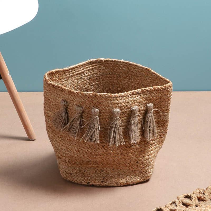 Buy Mistrala Jute Laundry Basket Laundry Basket from Vaaree