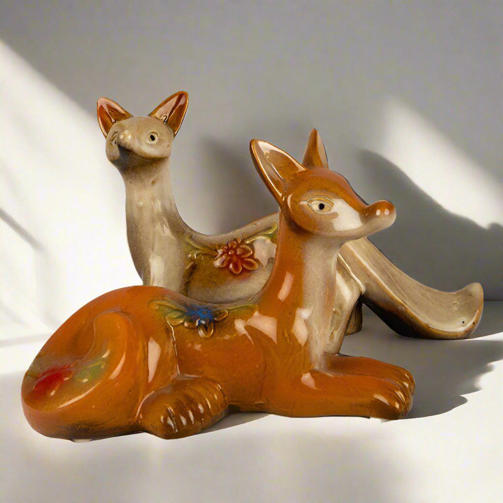 Buy Fox Couple Showpiece from Vaaree