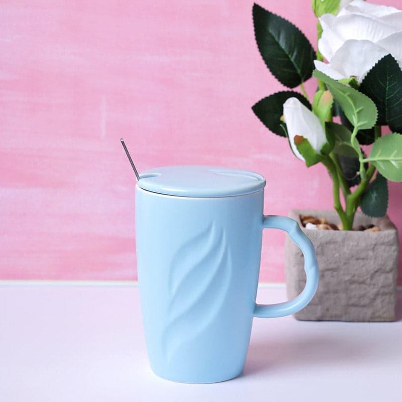 Buy Queen Of Everything Mug (400 ML) - Blue Mug from Vaaree