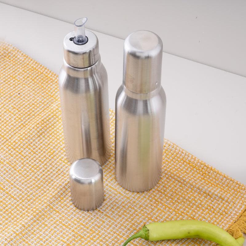 Buy Sleek Steel Oil Dispenser (350 ML) Oil Dispenser from Vaaree