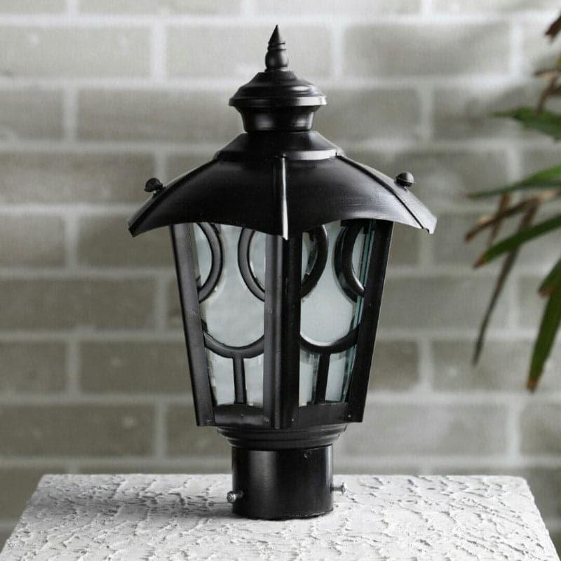 Buy Easton Gate Lamp Outdoor Lamp from Vaaree