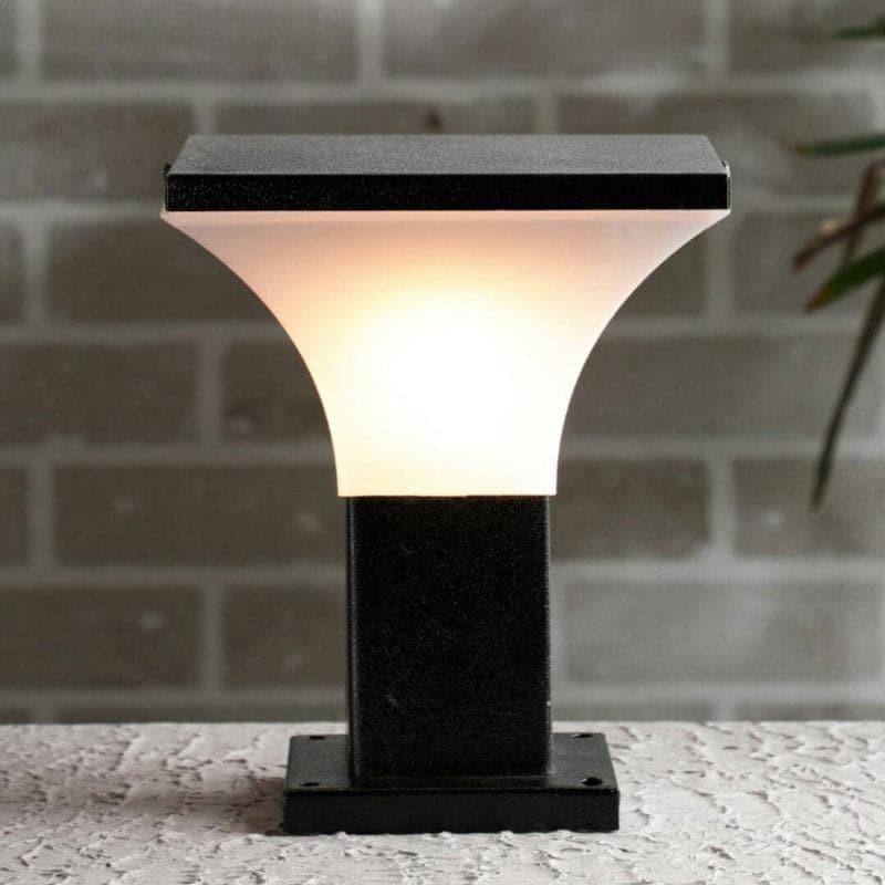 Buy Ellis Gate Lamp Outdoor Lamp from Vaaree