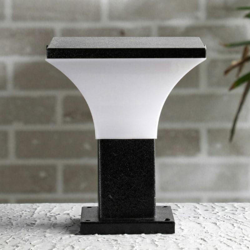 Buy Ellis Gate Lamp Outdoor Lamp from Vaaree