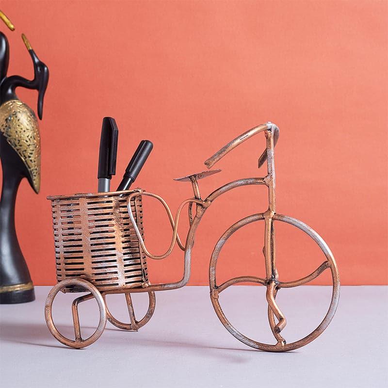 Pen Stand - Cycle Twist Stationery Holder