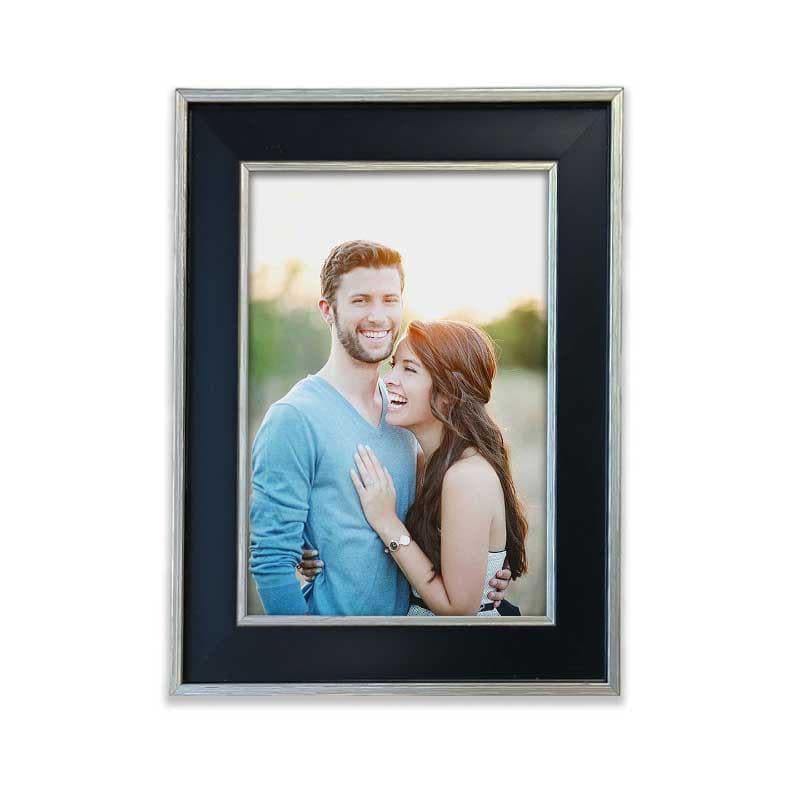 Buy Artisan's Arbor Table Photo Frame Photo Frames from Vaaree