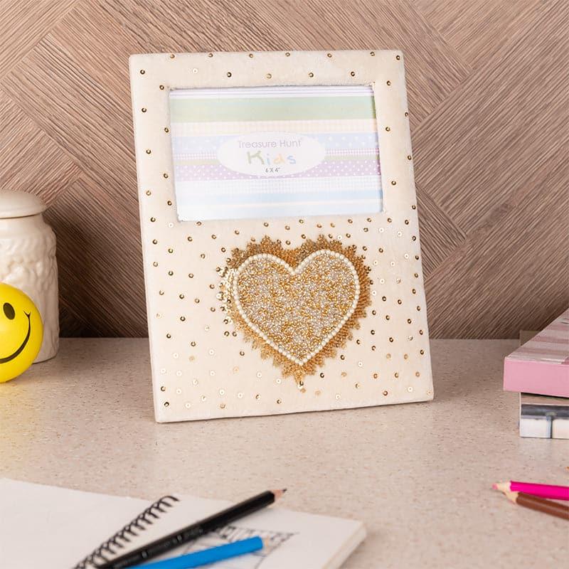 Buy Hearty Home Photo Frame I - Love Collection Photo Frames from Vaaree