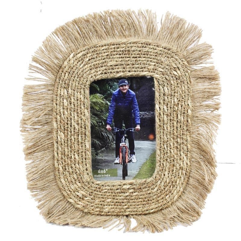 Buy Jute Frill Photo Frame Photo Frames from Vaaree