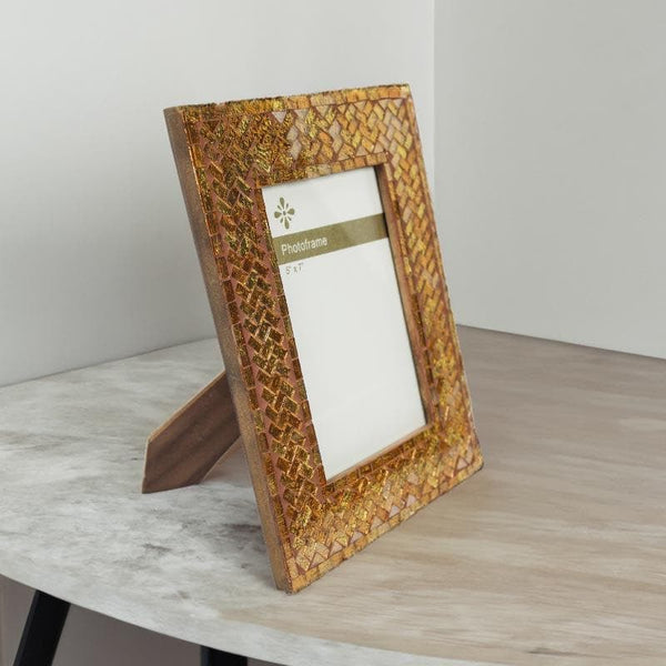 Buy Robisca Photo Frame Photo Frames from Vaaree