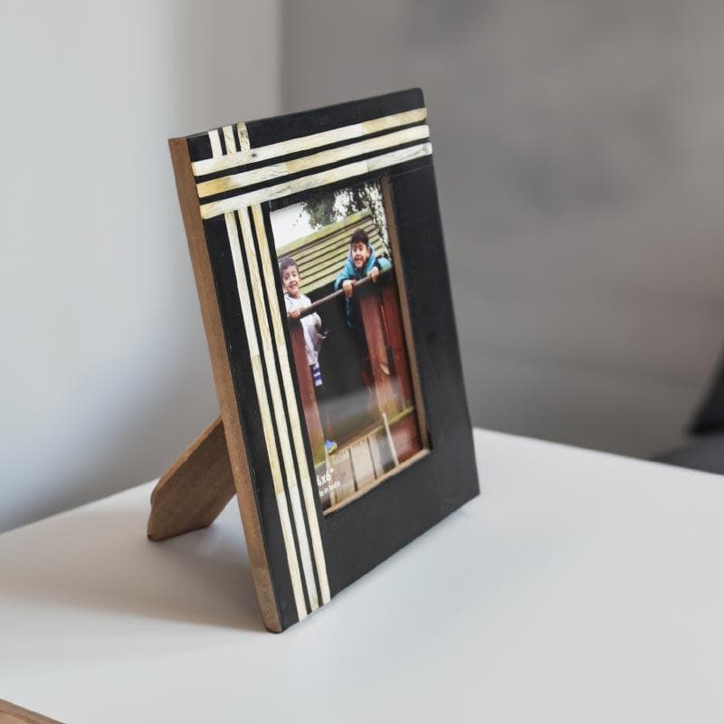 Buy Simplix Photo Frame Photo Frames from Vaaree