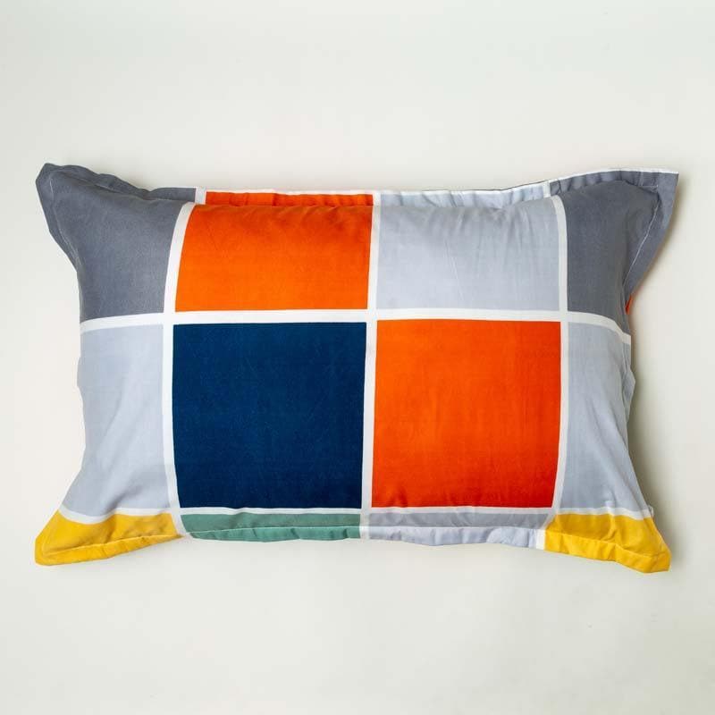 Buy Moto Modern Pillow Cover - Set of Four Pillow Covers from Vaaree