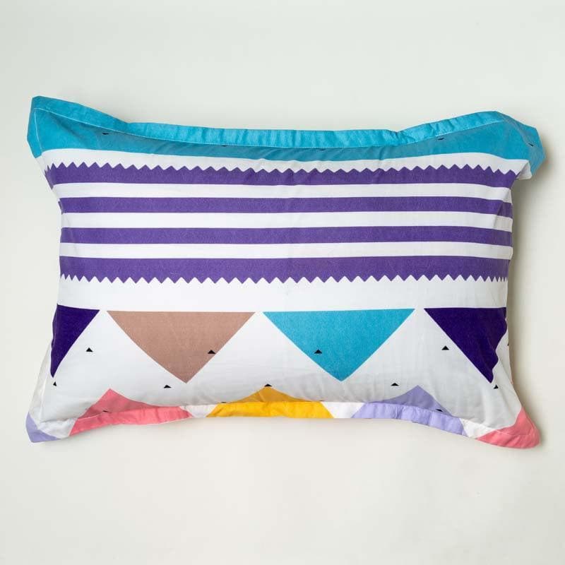 Buy Moto Modern Pillow Cover - Set of Four Pillow Covers from Vaaree