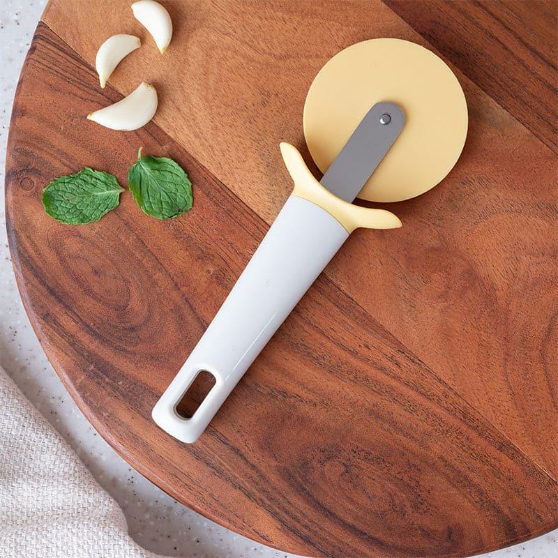 Buy Liva Pizza Cutter Pizza Cutter from Vaaree