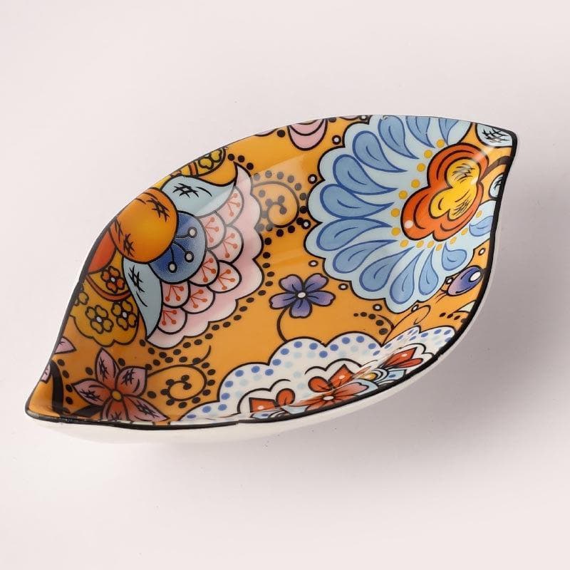 Buy Bloomsbury Small Platter - Set Of Three Platter from Vaaree