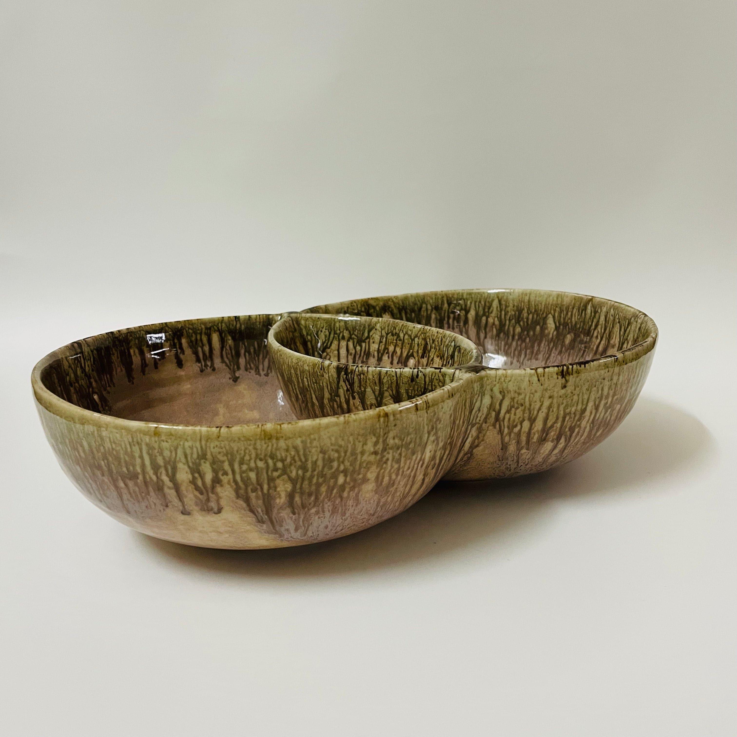 Buy Double Dowella Bowl Platter from Vaaree