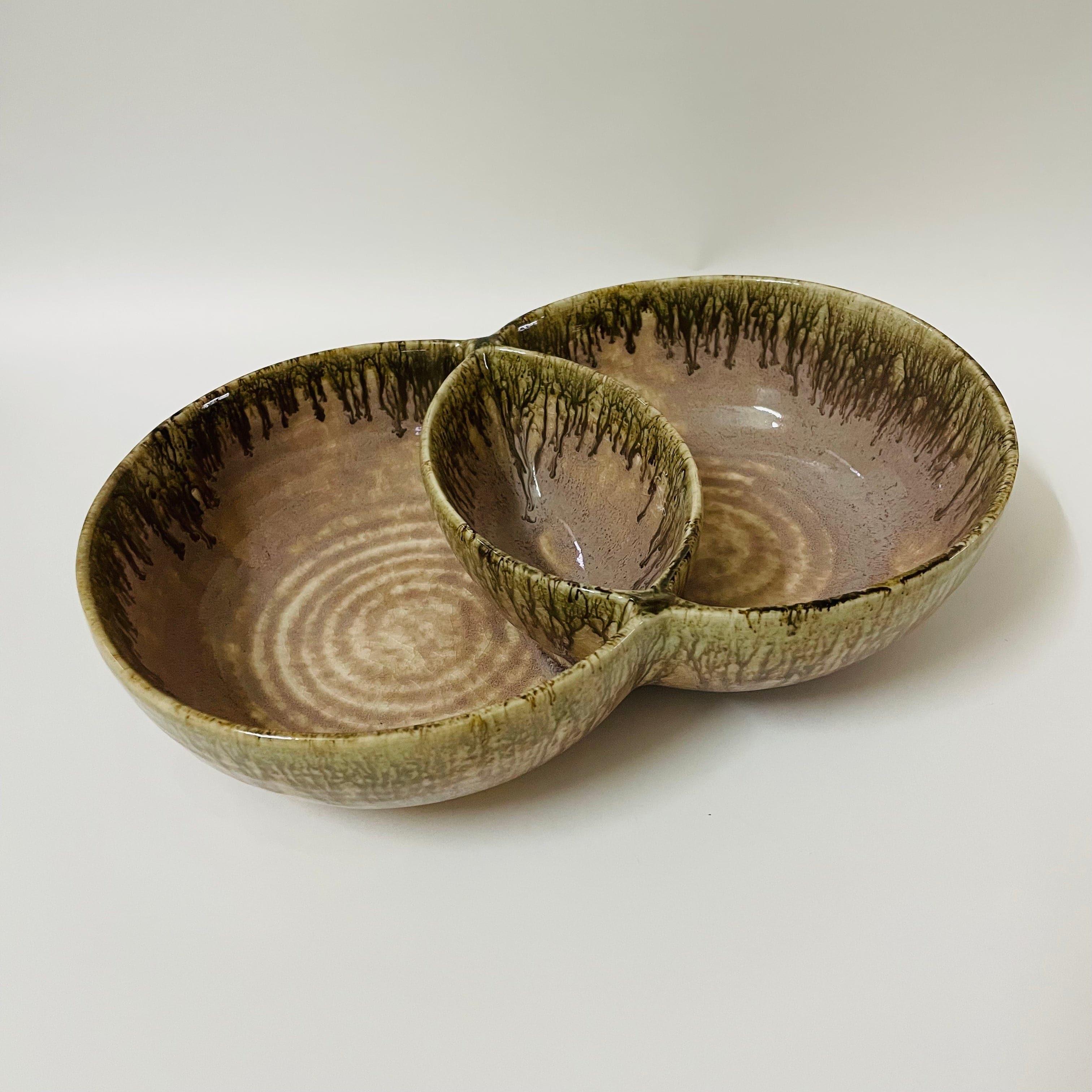 Buy Double Dowella Bowl Platter from Vaaree