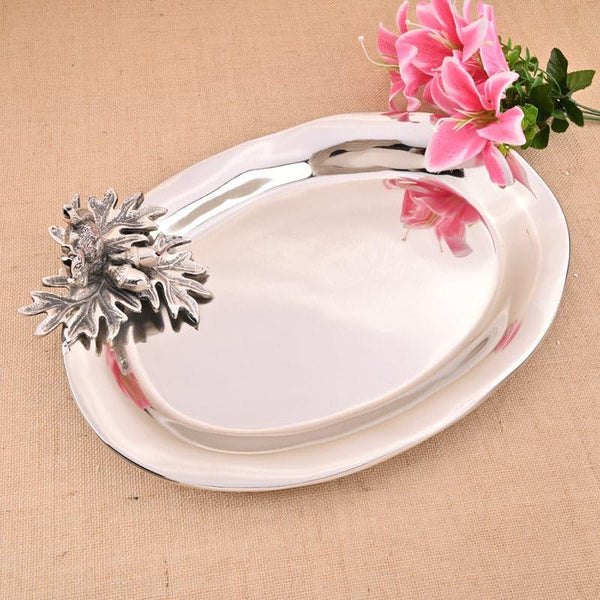 Buy Flora Nemo Platter Platter from Vaaree