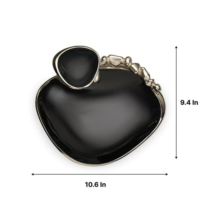 Buy Neva Aluminium Platter - Black Platter from Vaaree