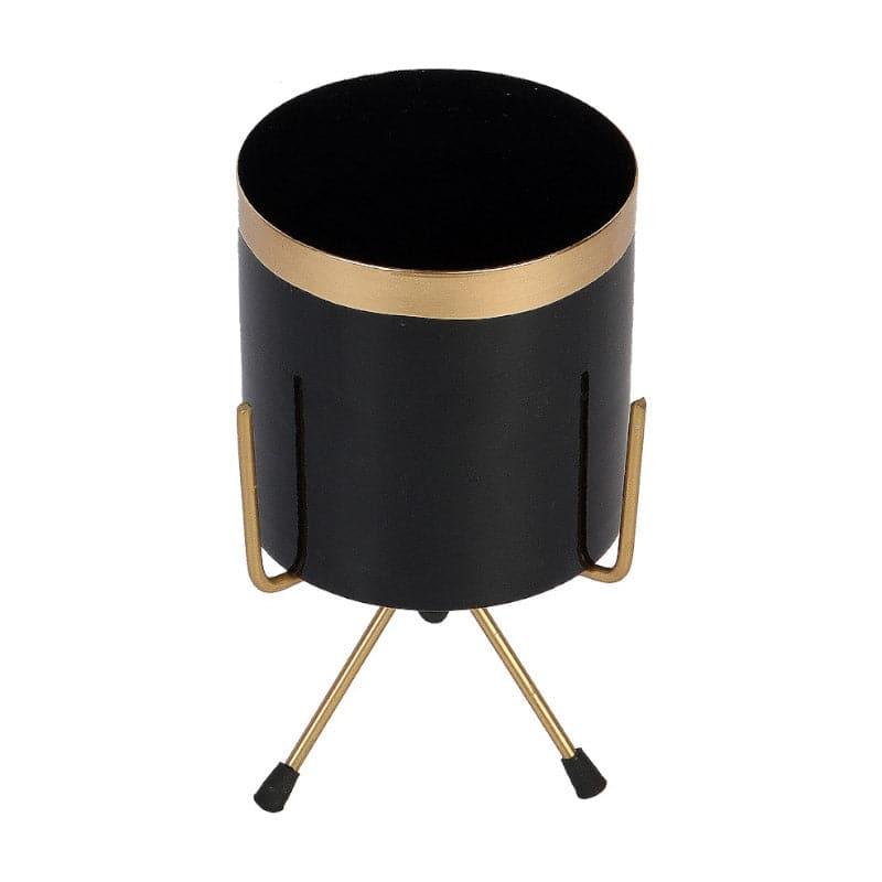 Buy Aslana Kina Planter (Black) - Set Of Three Pots & Planters from Vaaree