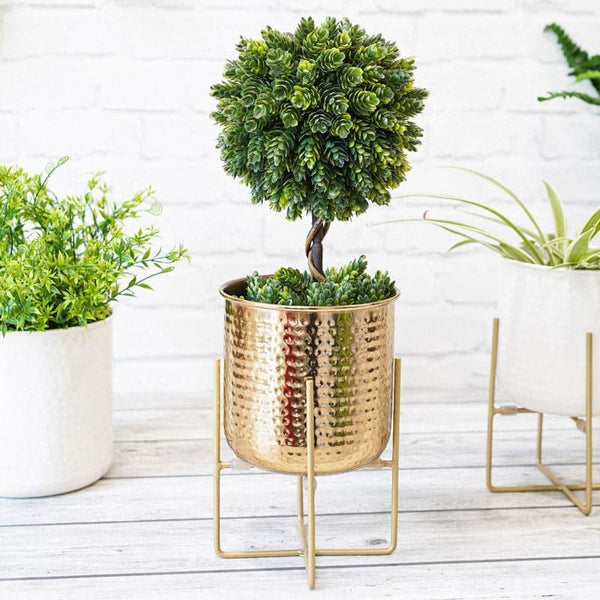 Buy Baela Metal Planter - Medium Pots & Planters from Vaaree