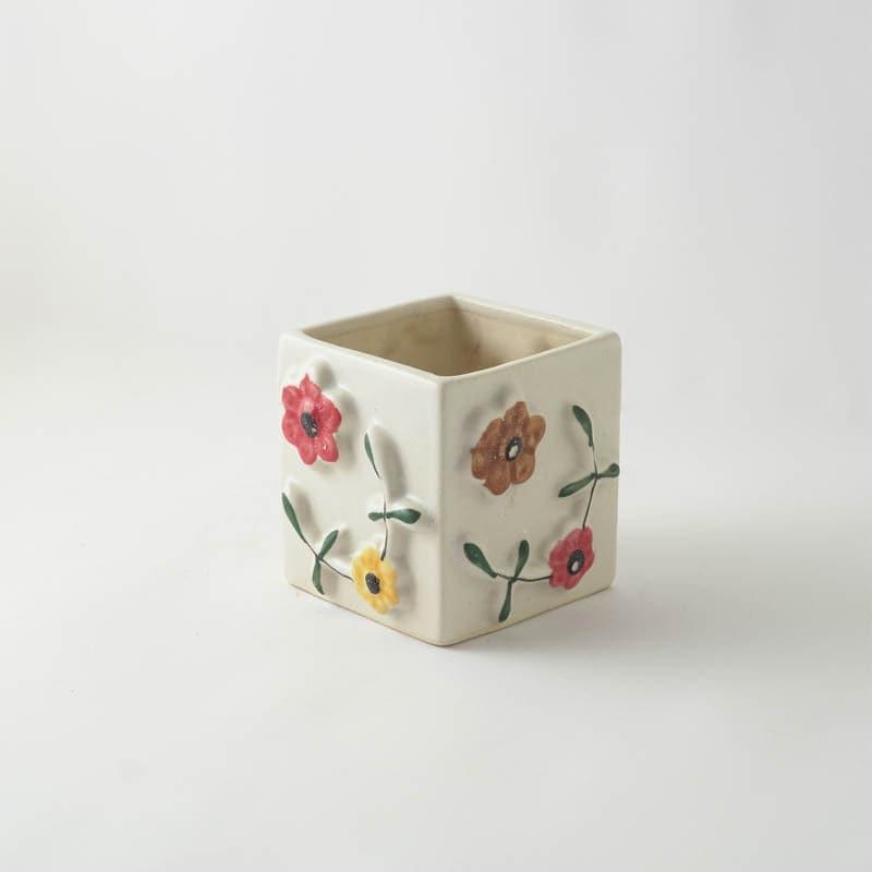 Buy Ceramic Flower Planter Pots & Planters from Vaaree