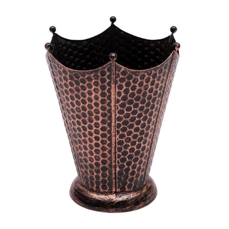 Buy Crown Cast Planter (Copper) - Set Of Three Pots & Planters from Vaaree