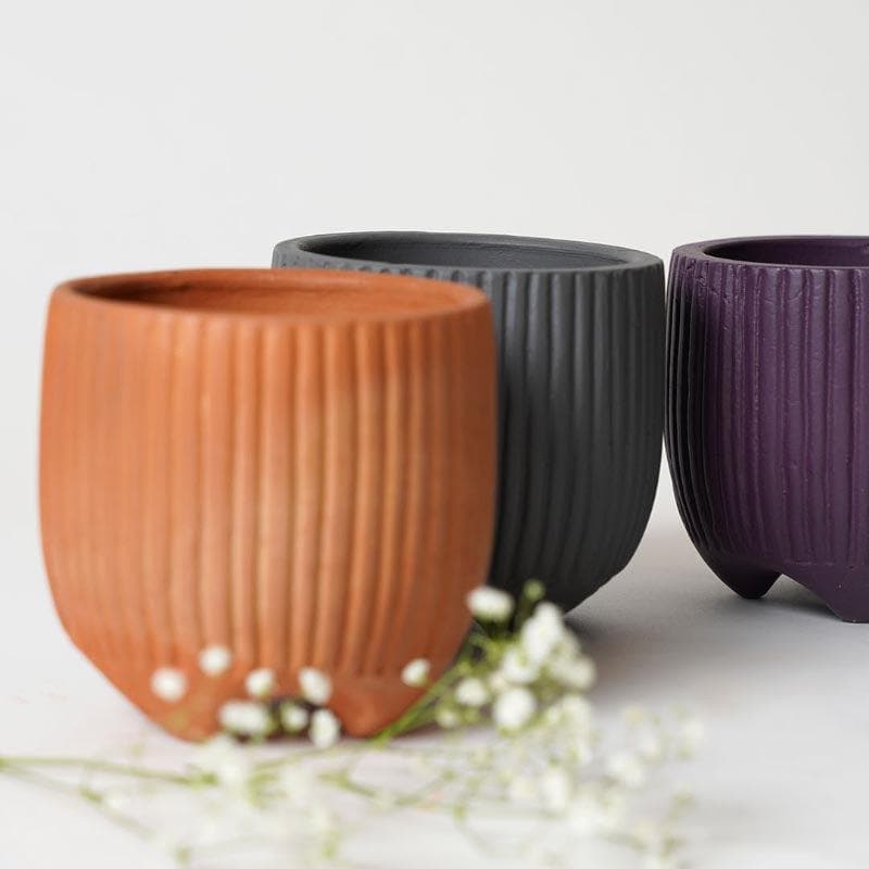 Buy French Madeleine Planters - Set Of Four Pots & Planters from Vaaree