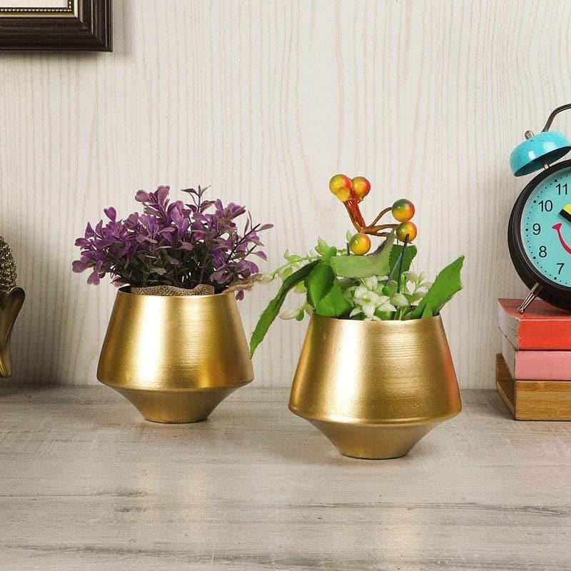 Buy Hemon Hala Planter - Set Of Two Pots & Planters from Vaaree