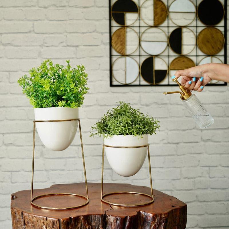 Buy Khloe Dip Planter (White) - Set Of Two Pots & Planters from Vaaree