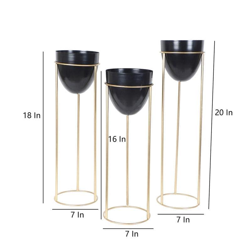 Buy Kiromia Floor Planter (Black) - Set Of Three Pots & Planters from Vaaree