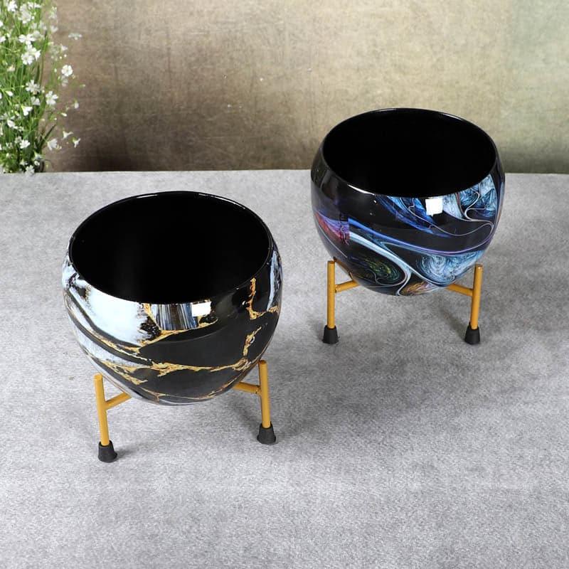 Buy Paradise Finesse Planter - Set Of Two Pots & Planters from Vaaree