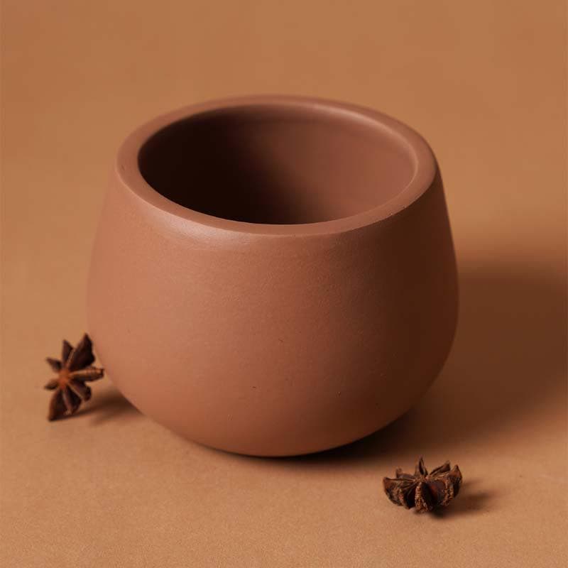 Buy Peggy-Pogo Planter Pots & Planters from Vaaree