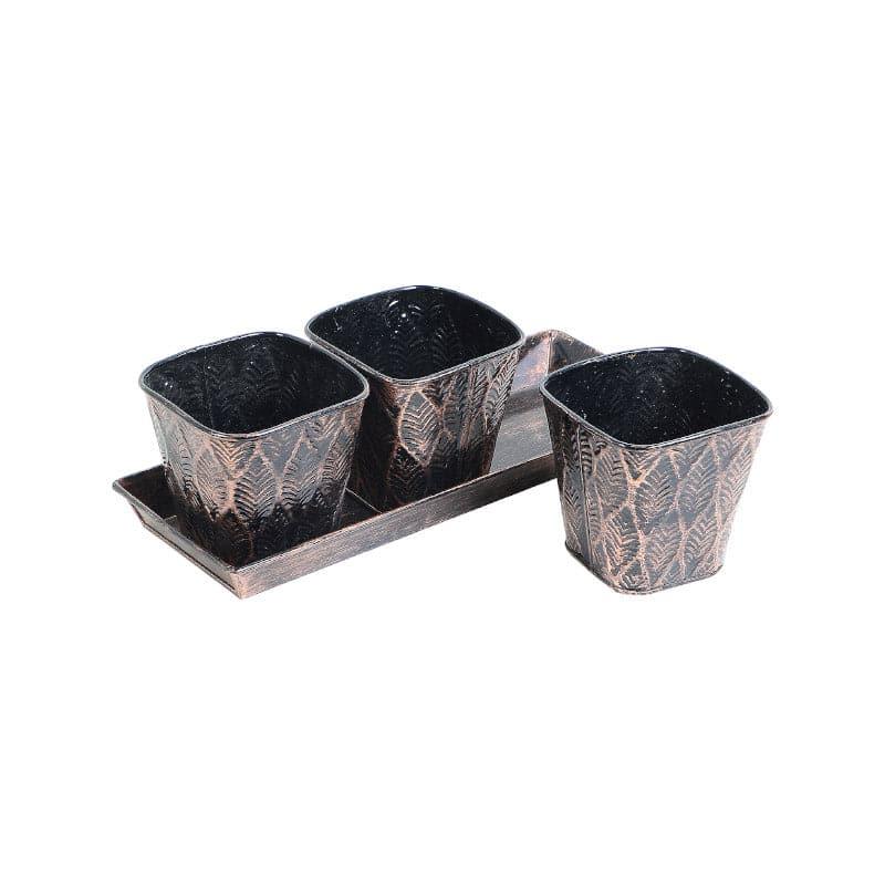 Buy Truka Tia Planter - Set Of Four Pots & Planters from Vaaree