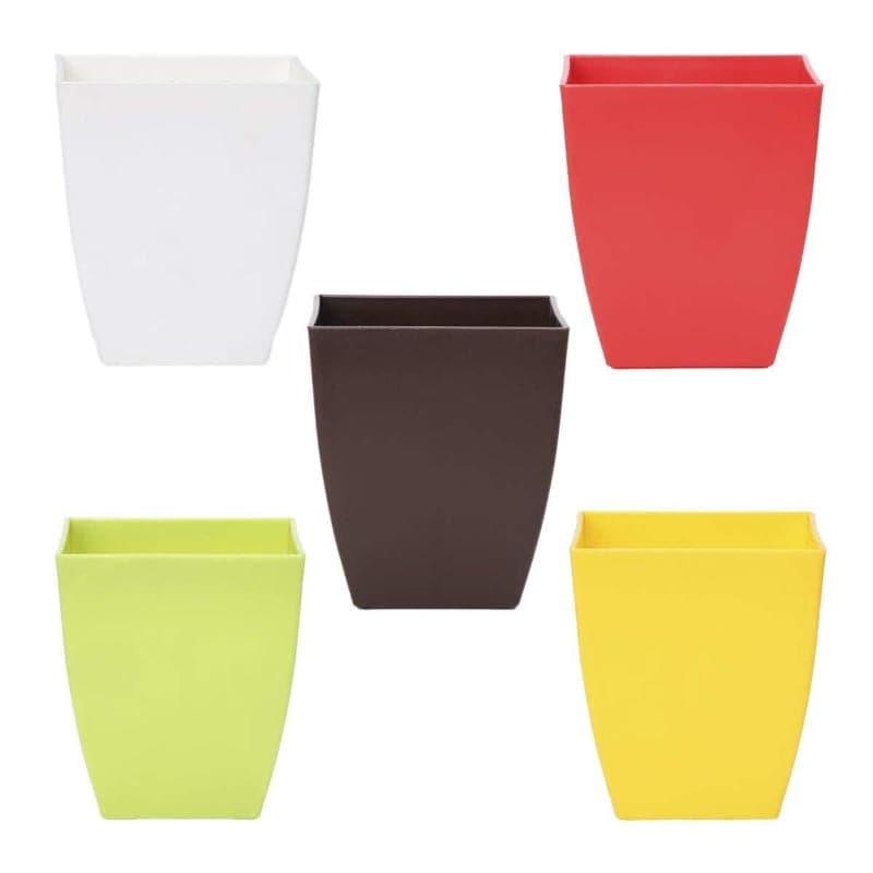 Buy Ugaoo Garden Multicolor Plastic Pots - Set Of Five Pots & Planters from Vaaree