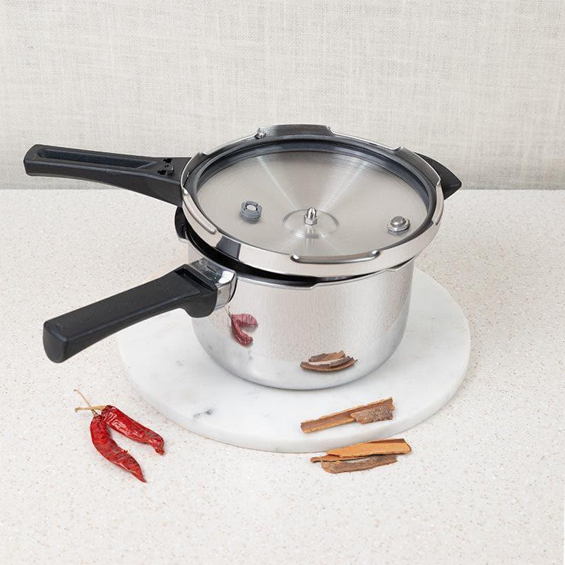 Buy Cook Master Pressure Cooker - 3000 ML Pressure Cooker from Vaaree