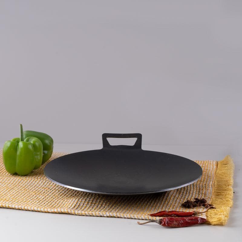 Buy Ebony Iron Roti Tawa - 11 Inch Roti Tawa from Vaaree