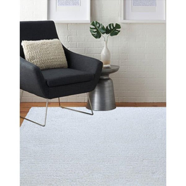 Buy Artisanal Aura Hand Woven Rug - White Rugs from Vaaree