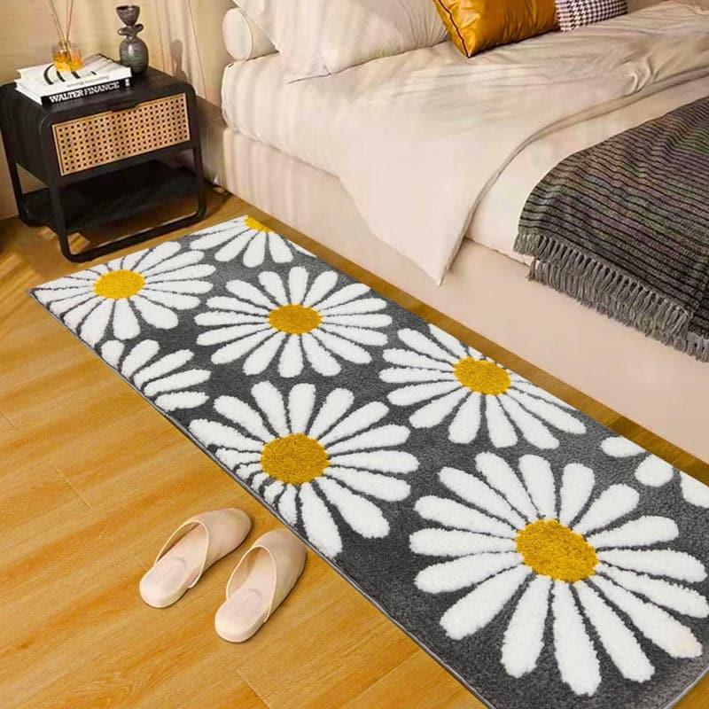 Buy Daisy Dawn Runner Rug - Grey Runner Rug from Vaaree