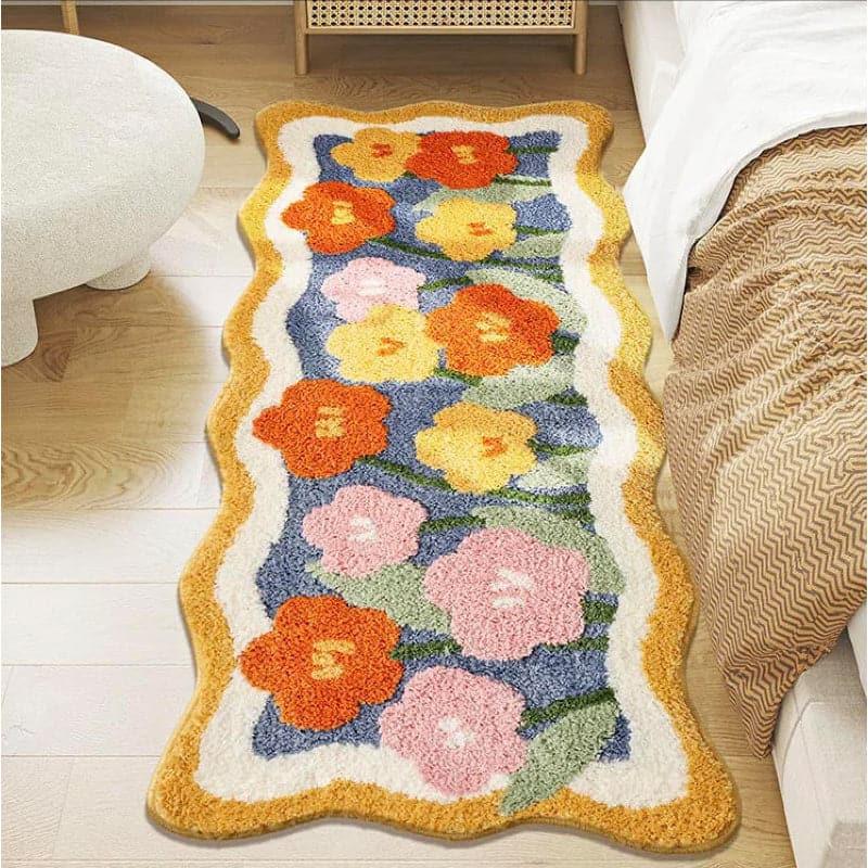 Buy Gardenia Glory Runner Rug Runner Rug from Vaaree